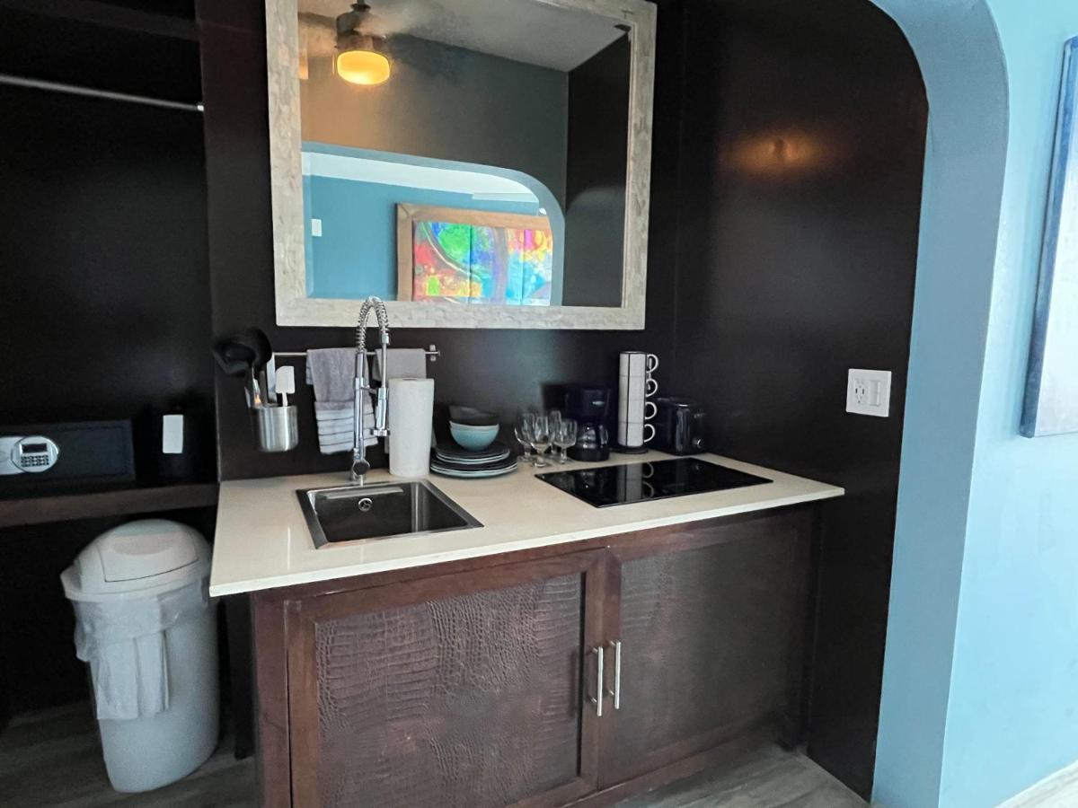 Old Crow Hotel And Suites Vieques Esterno foto